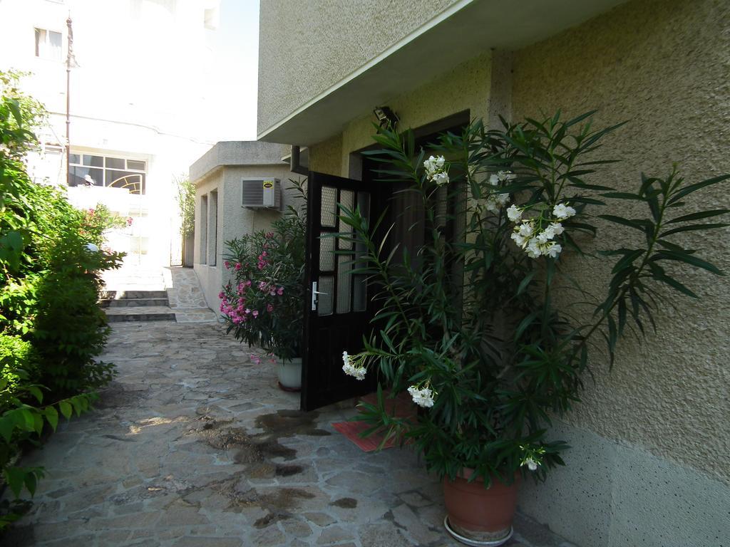 Guest House Olimpiya สวิติ วลัส ภายนอก รูปภาพ