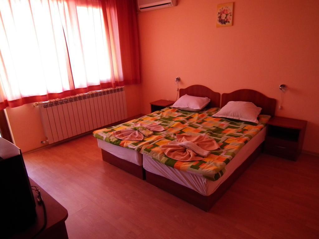 Guest House Olimpiya สวิติ วลัส ภายนอก รูปภาพ